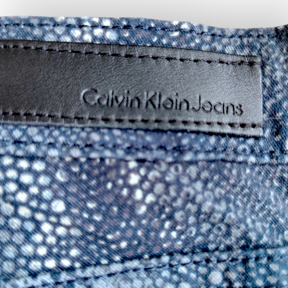 Calvin Klein Jeans Blue Python Print High-Rise Skinny JeansWhy this title works: - Picture 9 of 10